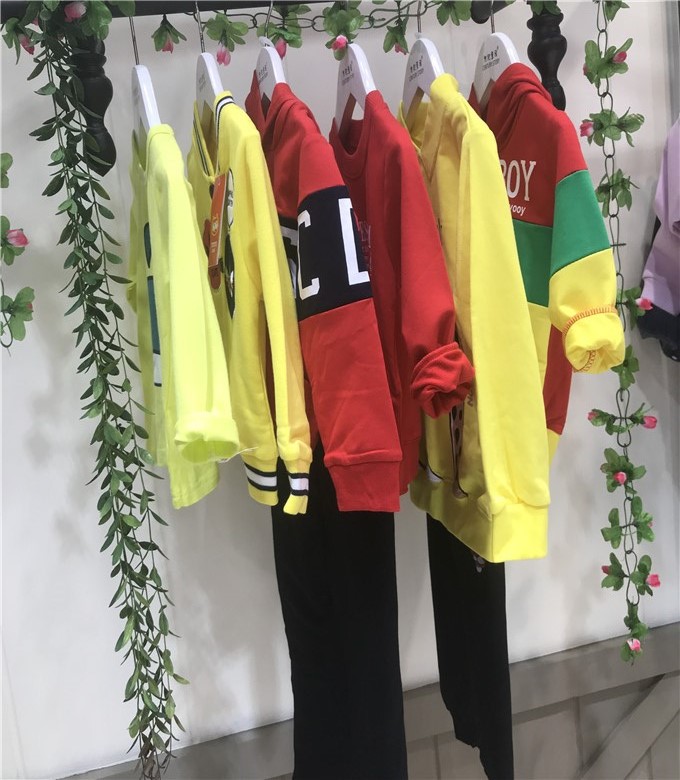 北京淘淘猫童装女童春秋童装格货源走份批发  童装批发  童装货源  库存尾货