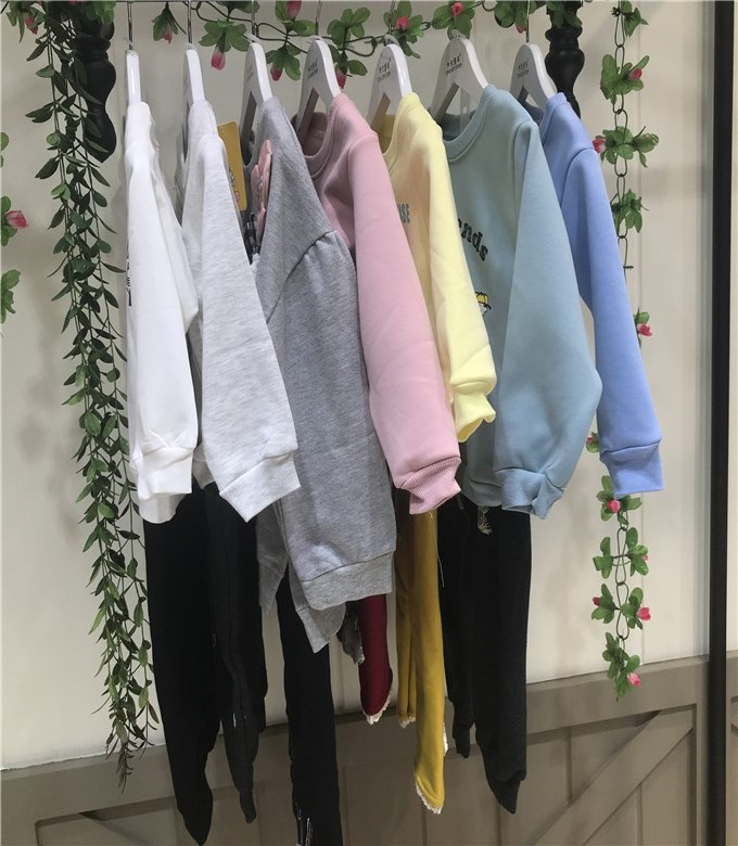 广州淘淘猫童装女童春季套装童装折扣店进货渠道  童装批发  童装货源  库存尾货