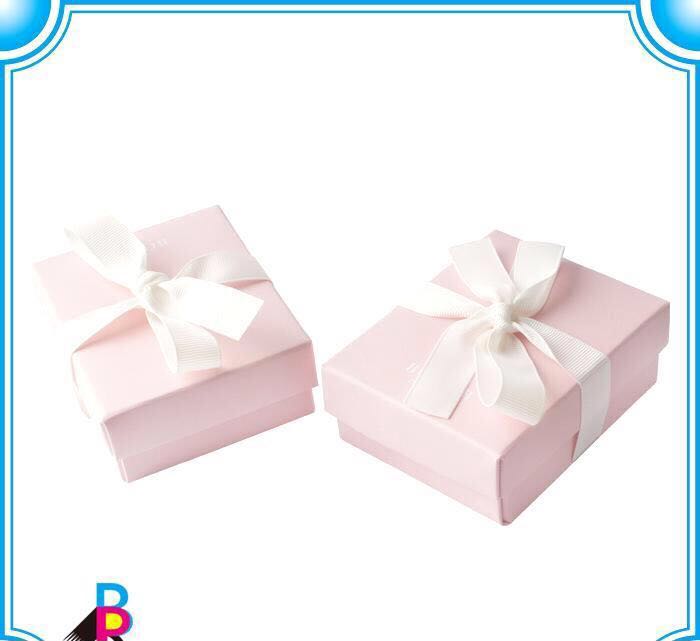 东莞礼品盒半自动成盒折入成型机  东莞礼品盒成型机  东莞成盒折入机  半自动成型机