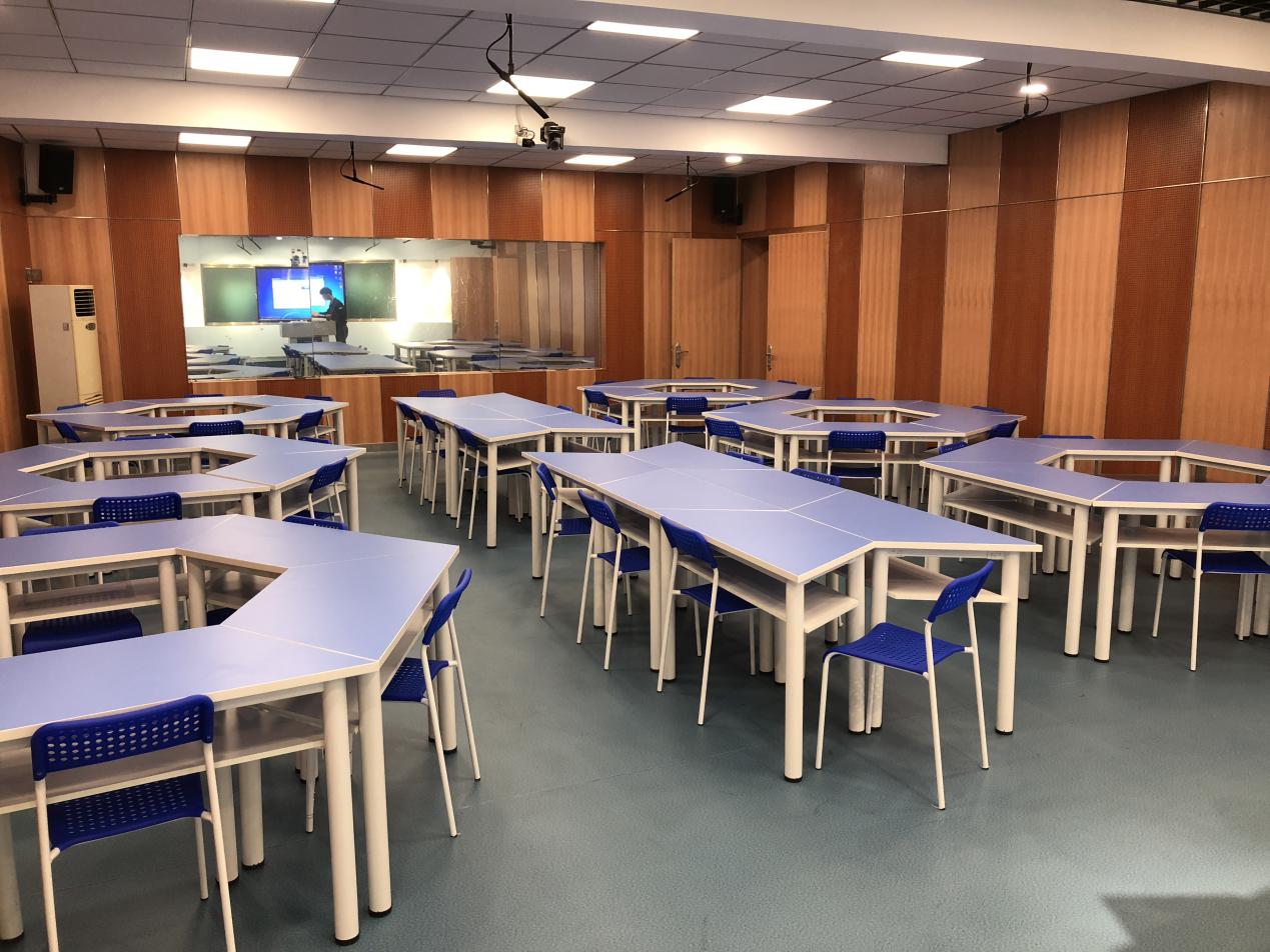 校园演播室建设 超清4K演播室搭建方案  超清演播室