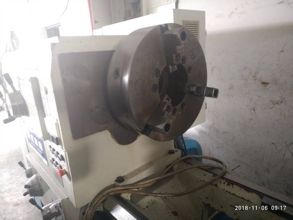 星火卧车61100车床安装少用配件齐全温州提货  星火卧式车床61100
