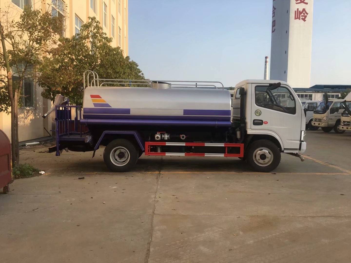 洛阳12方洒水车价格图片 12方洒水车推按