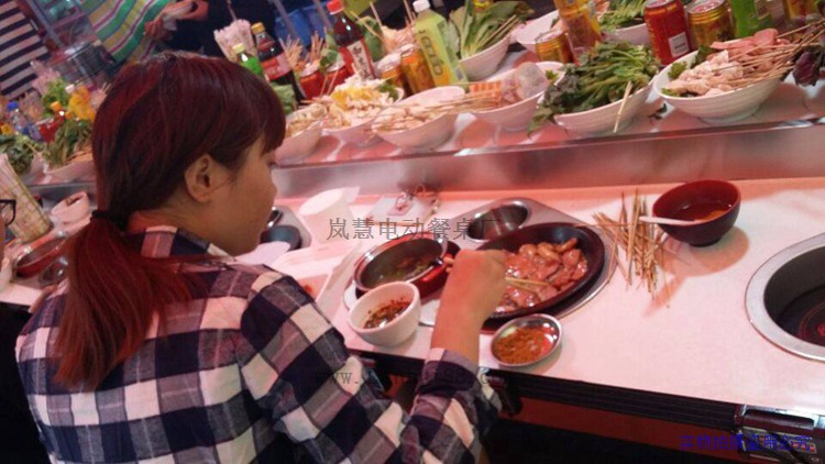 旋转火锅连锁店、加盟哪家旋转小火锅好  旋转火锅设备  回转火锅设备