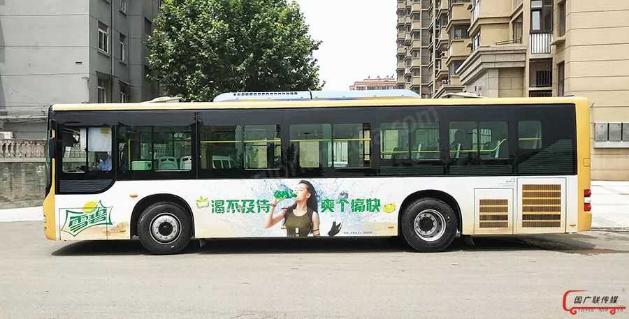 互联网品牌为何偏爱户外广告？  公交车广告