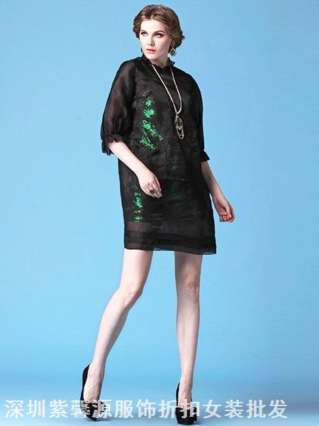 石井时尚国际服饰精品女装中高档品牌折扣批发