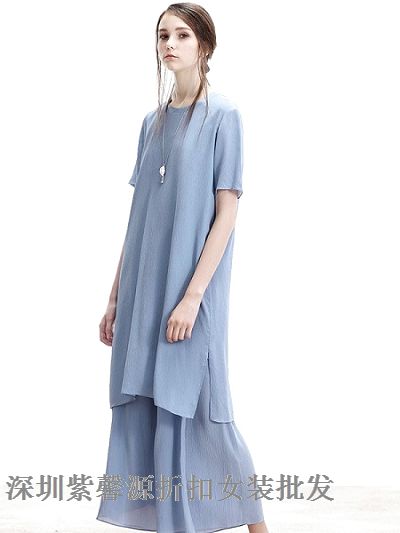 广州时尚女装尾货批发女装拿货到时尚国际服饰