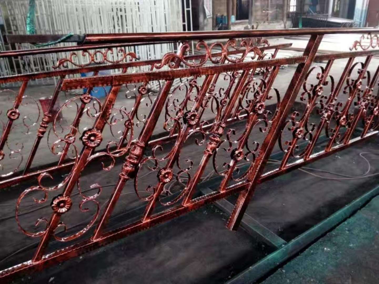 凯里公路护栏  凯里铁艺栏杆  凯里锌钢栏杆