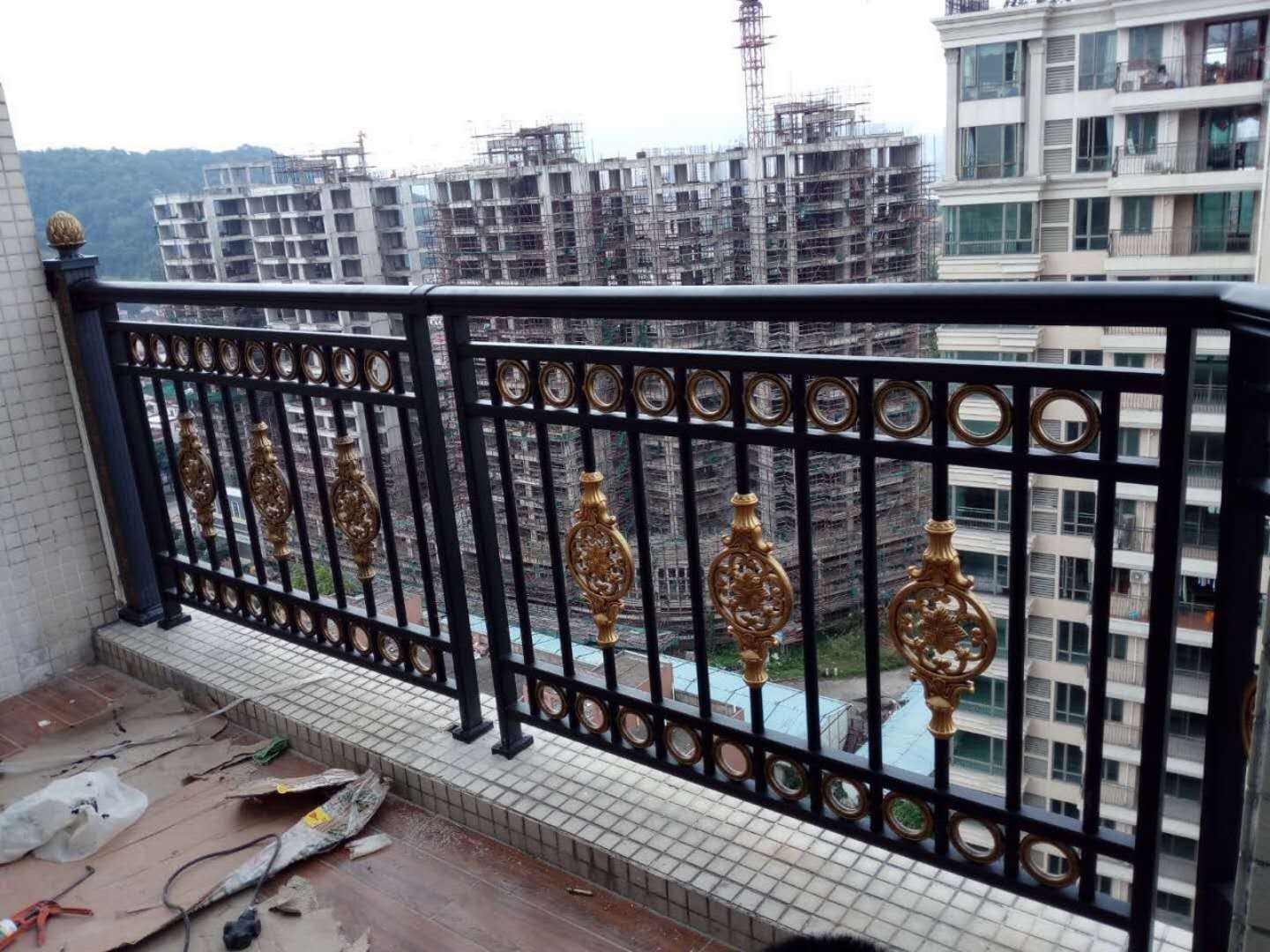 凯里公路护栏  凯里铁艺栏杆  凯里锌钢栏杆