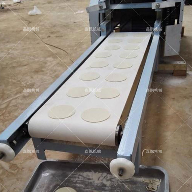 大型速冻擀皮机报价&nbsp;&nbsp;饺子皮机
