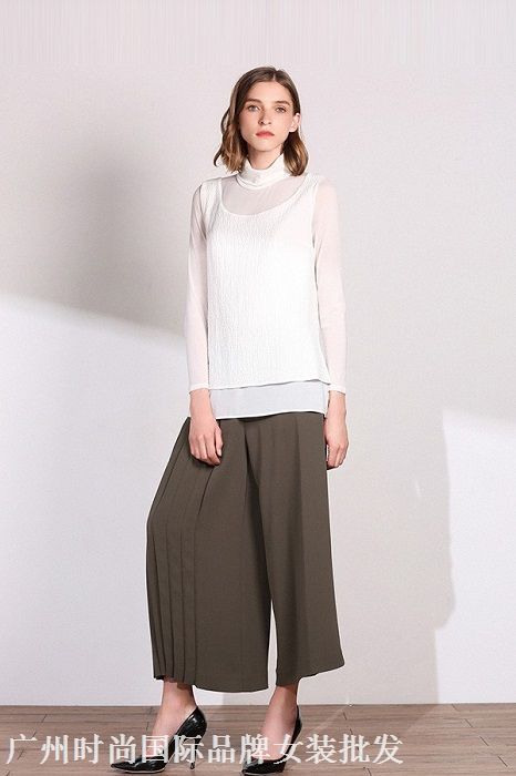 供应设计师女装库存尾货品牌服装走份
