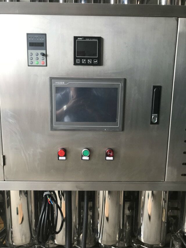 重庆蒸馏水机厂家直销专业技术&nbsp;&nbsp;蒸馏水机技术