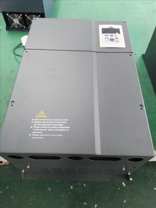 660V电压75千瓦变频器，90KW风机水泵变频柜  软起动柜