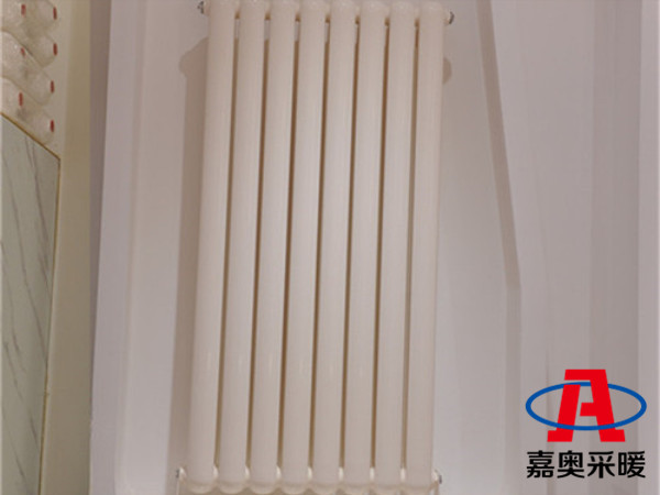 qfgz306钢制柱型散热器A钢制柱型散热器厂家价格