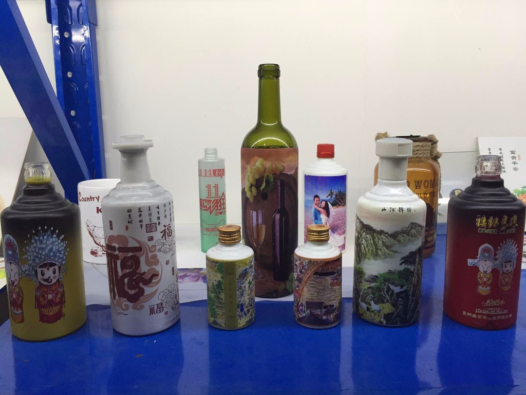 汉皇酒瓶UV打印机低价促销&nbsp;&nbsp;酒瓶打印机&nbsp;&nbsp;瓷砖背景墙打印机&nbsp;&nbsp;玻璃打印机