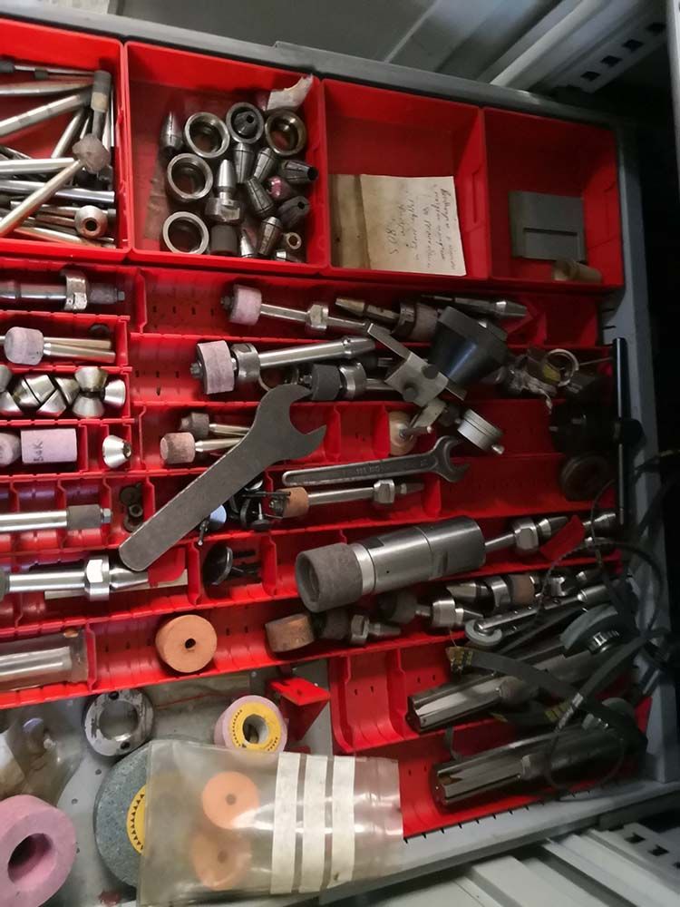 豪泽坐标磨床S40运转时间200小时大量工具附件  瑞士豪泽坐标磨  S40坐标磨床  豪泽S40坐标磨