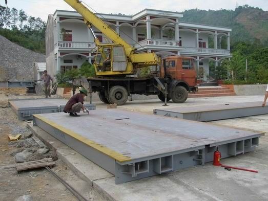 泰州地区鹰衡地磅厂家100T地磅&nbsp;&nbsp;电子地磅&nbsp;&nbsp;汽车衡