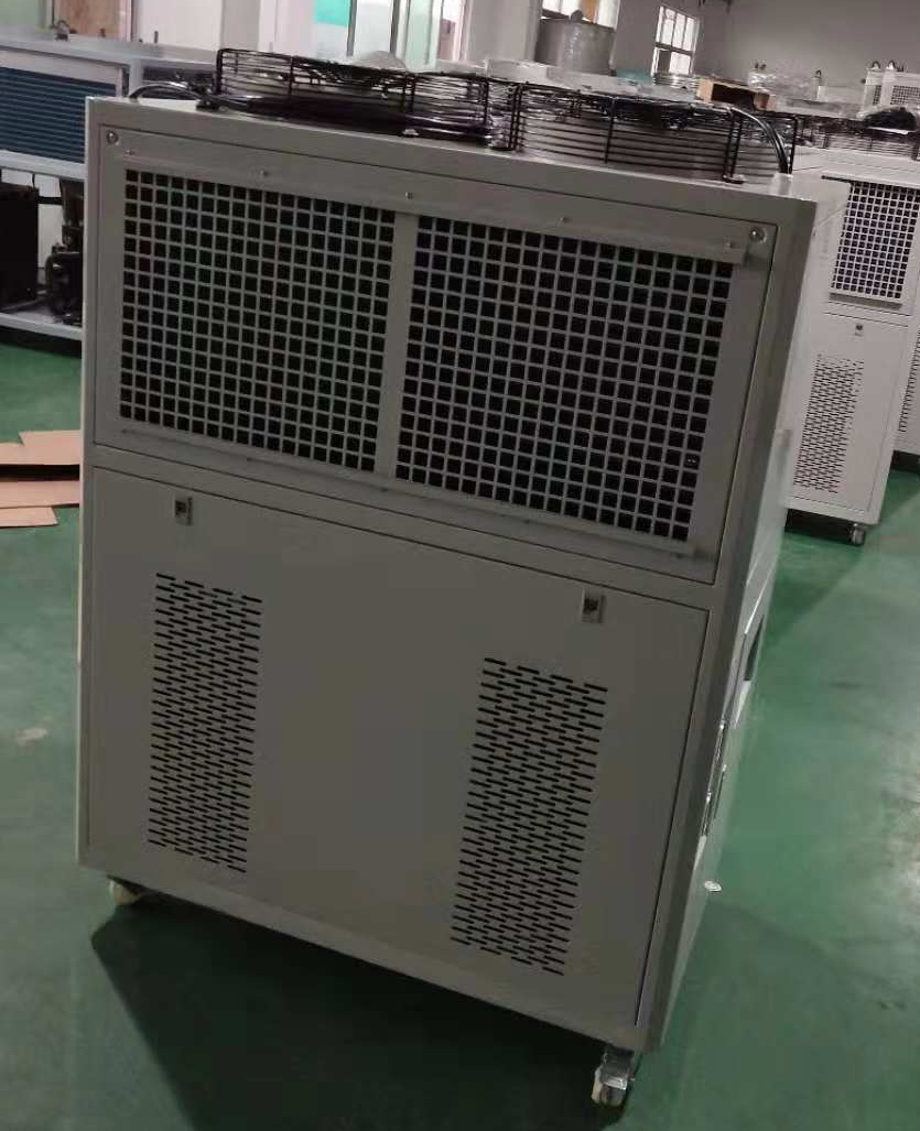 真空镀膜冷水机&nbsp;&nbsp;真空炉专用冷水机&nbsp;&nbsp;镀膜机专用冷水机&nbsp;&nbsp;加速器专用冷水机