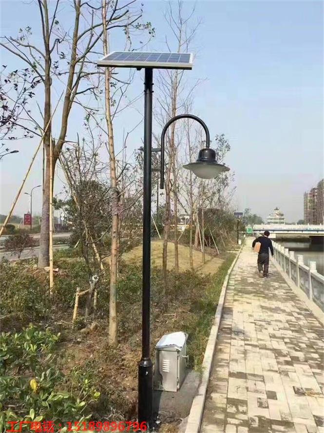 湖州市40w锂电池太阳能路灯