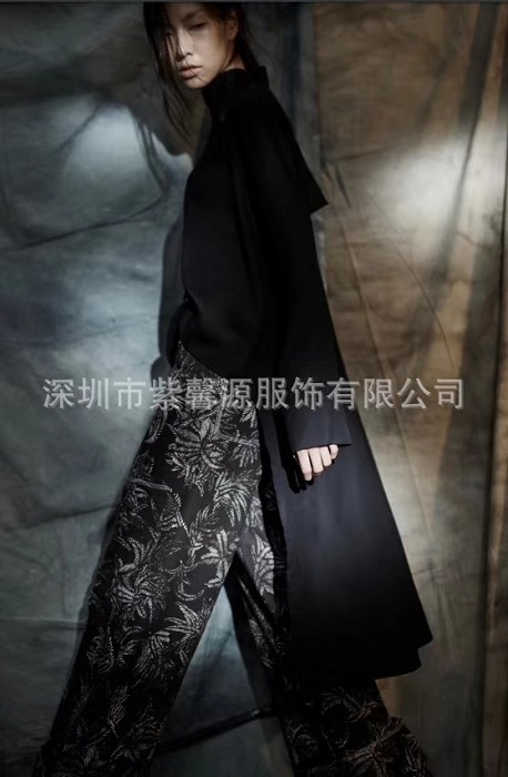 大牌女装库存尾货一手折扣女装尾货批发
