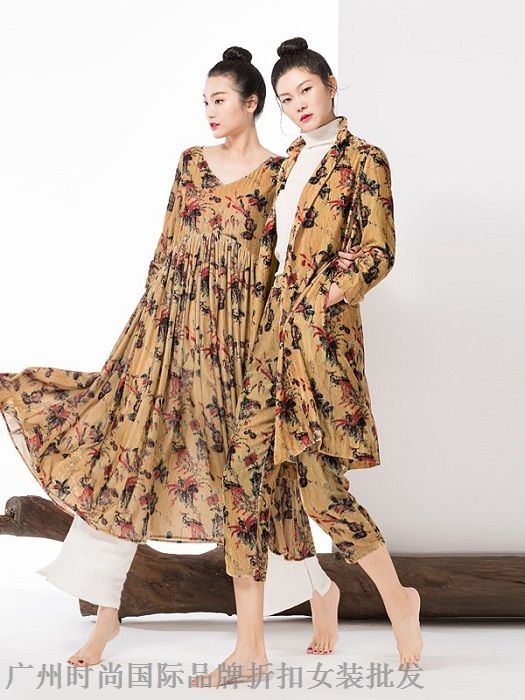 紫馨源服饰深圳品牌折扣女装走份优质价廉