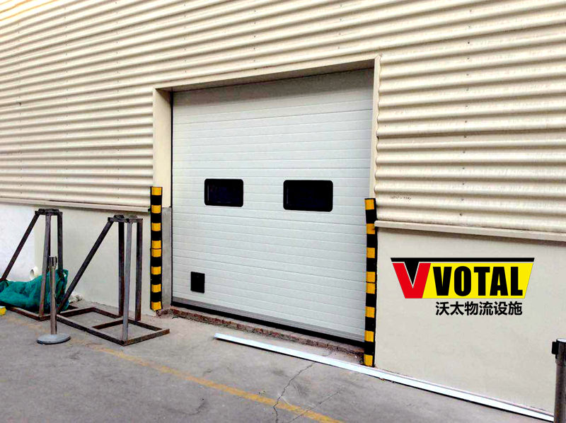 常州电动升降提升门厂家