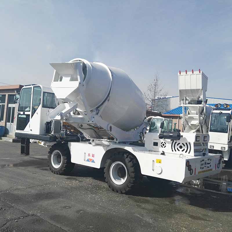 自上料混凝土搅拌车 搅拌上料运输车 多功能自动上料罐车