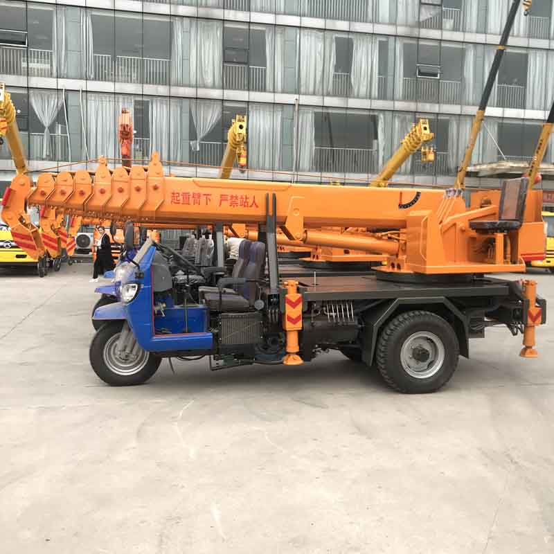 专业生产三轮吊车 小型自制单梁起重机 全液压农用楼板吊