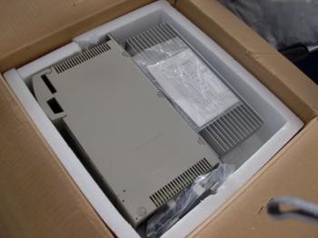 安川伺服电机SGMPH04AAE4CD  6FC5203-0AF01-0AA0  3HAC029105-001