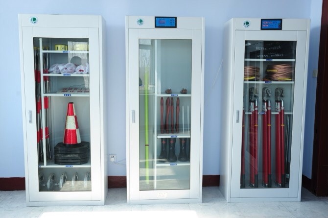 生产配电房安全工具柜的厂家产品齐全  配电房安全工具柜厂家  生产安全工具柜厂家