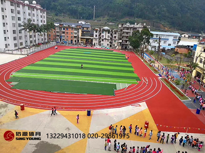 学校塑胶跑道施工建设及塑胶跑道材料厂家价格  塑胶跑道建设  塑胶跑道工厂