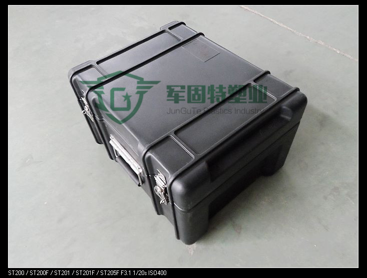 厂家直销塑料箱453526&nbsp;&nbsp;滚塑箱&nbsp;&nbsp;保温箱&nbsp;&nbsp;拉杆箱