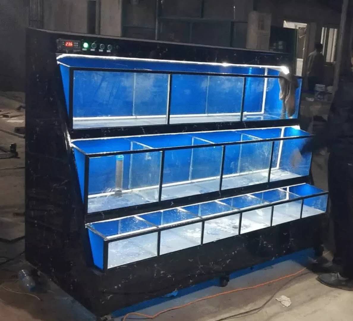 东莞市定做海鲜池，海鲜玻璃鱼缸制冷安装，东莞制冷机  东莞海鲜制冷机
