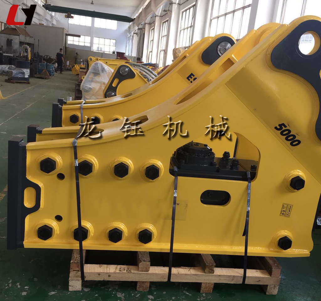 黑龙江中型液压建筑破碎锤厂家&nbsp;&nbsp;中型液压静音破碎锤&nbsp;&nbsp;挖掘机液压炮锤&nbsp;&nbsp;钎杆液压直角破碎锤