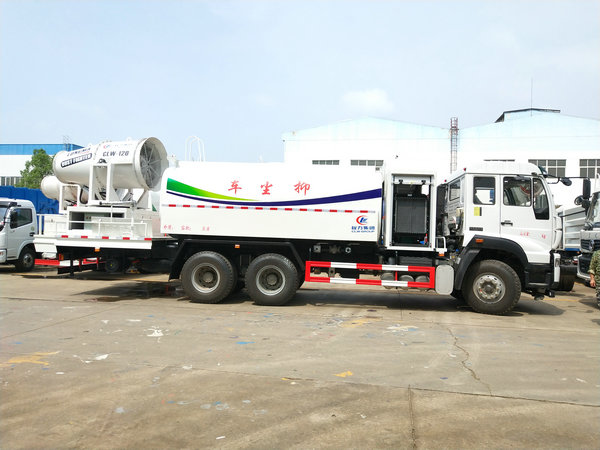 重庆5吨8吨东风洒水车多少钱厂家报价