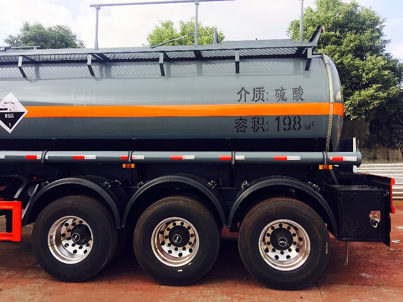 东风D9啤酒车型