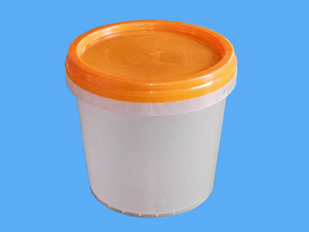 塑料胶桶生产厂家，哪里有供应耐用的塑料胶