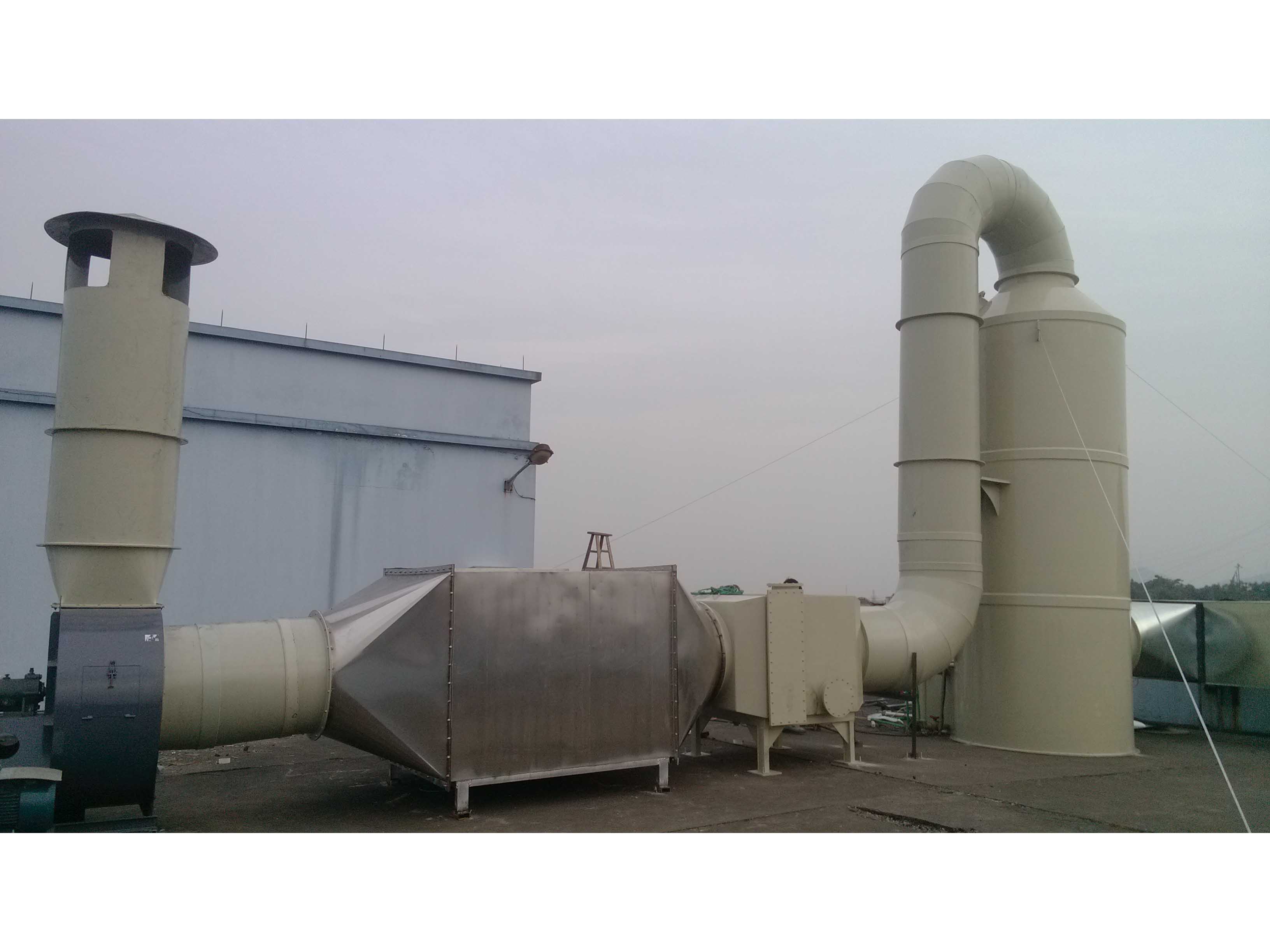 供应山东质量优良的废气处理设备,陕西环保 陕西环保设备