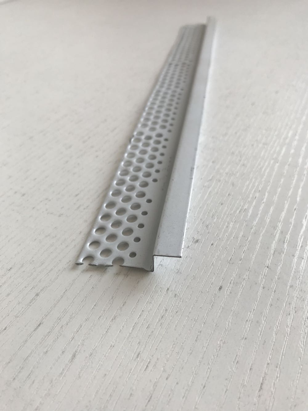 武汉U型冲孔边角厂家直销
