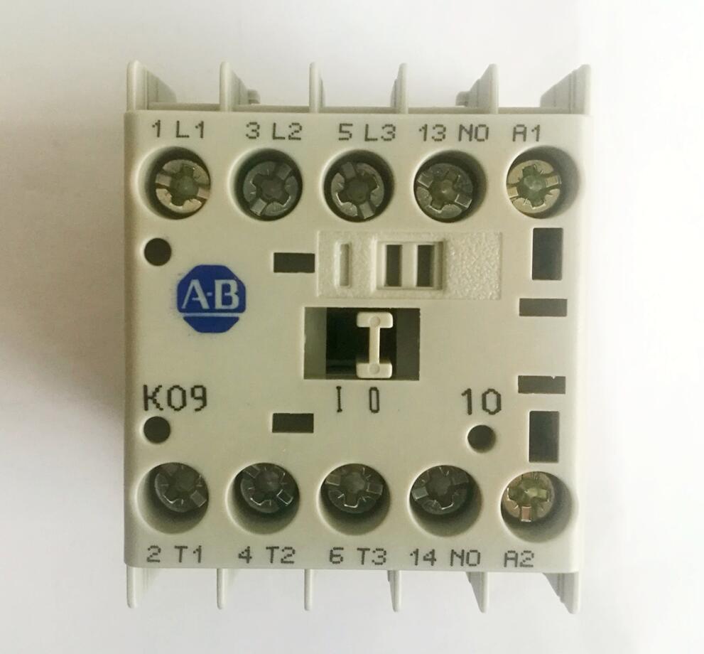 接触器100-C09D01