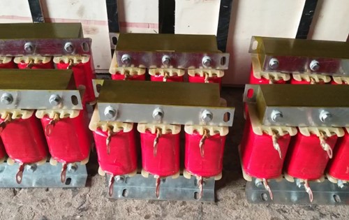 山东K327-04电抗器安装尺寸&nbsp;&nbsp;电阻箱&nbsp;&nbsp;联动台