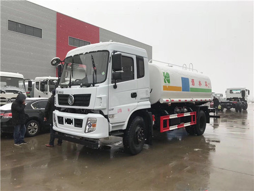 东风12吨水车促销处理  8吨东风环卫洒水车  东风洒水车价格 洒水  8方洒水车