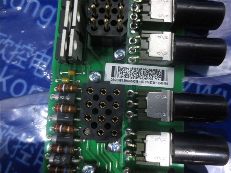 ACS800-104-0320-3+C126+V991变频器  1756-IA8D  3HAC029105-001