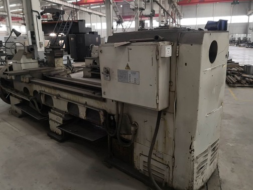 大连机床CW61100C卧式车床-二手2米100卧式车床  二手2米61100卧车  二手61100卧式车  二手大连61100卧车