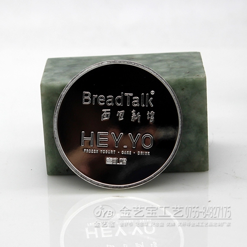 专业定做铜质金银双色纪念币 999纯银纪念章
