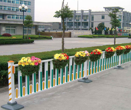 道路护栏,花箱护栏,发光护栏,草坪护栏,桥梁护栏