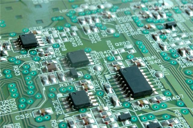 双节磷酸铁锂电池保护 IC ME4222  电源背光驱动芯片  低压检测  升压IC芯片