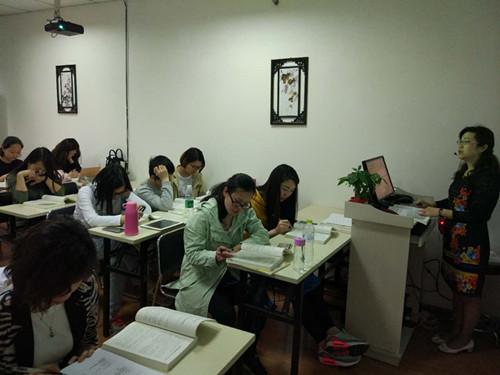 成都2019年超高通过率初级职称会计培训（面授+直播）  助理会计师