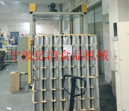 实罐玻璃瓶码垛机是实用的-亿鸿食品机械价