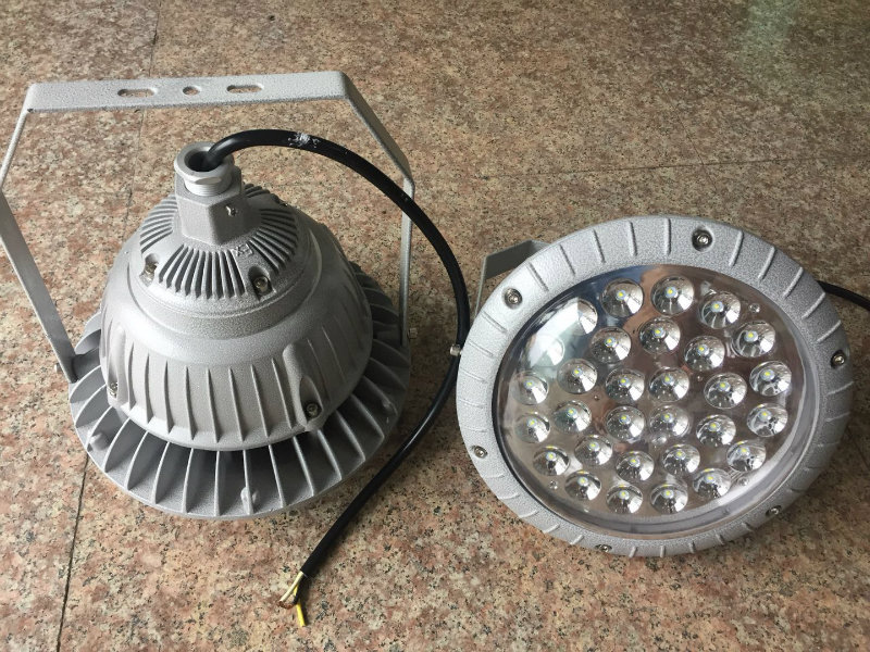 防水防尘壁装工厂灯 FAD-E50b1 配LED光源
