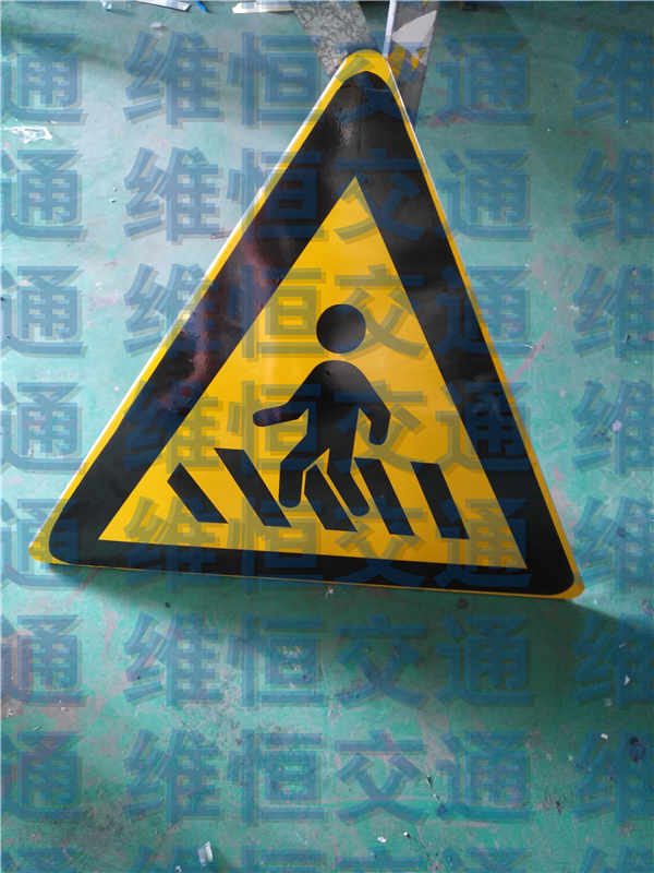 交通标志牌 圆形指示标志 进口出口标志 直行右转标  圆牌  加工定制牌